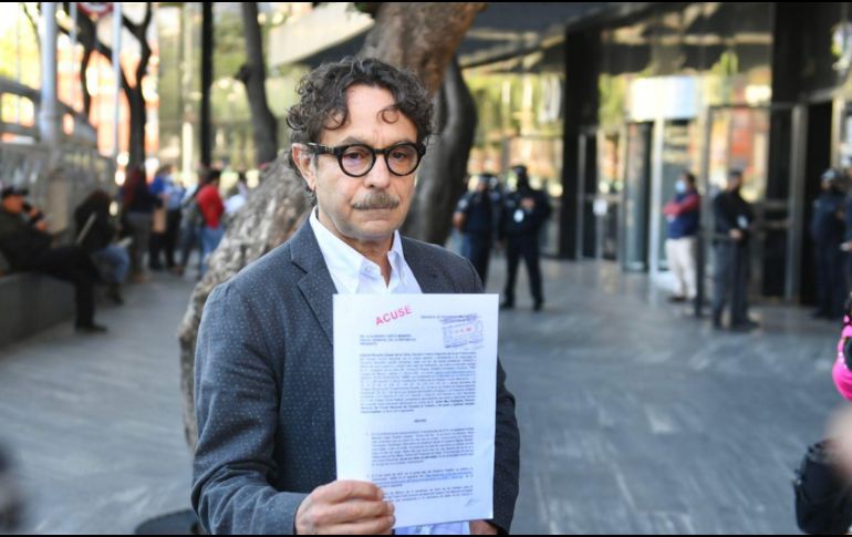 Quadri acudió a las oficinas de la FGR a presentar la denuncia contra López Obrador. TWITTER / @g_quadri