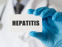 325 millones de personas en todo el mundo sufren de hepatitis crónica. ISTOCK