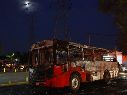 En Zapopan dejaron tres unidades del transporte público, dos autos particulares y un camión de reparto de refresco en llamas, pero sin lesionados. EFE / F. Guasco