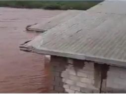 Miles de familias de Empalme y Guaymas se encuentran inundadas a raíz de las fuertes lluvias que provocaron el rompimiento parcial del Bordo Regulador Fusible de Ortiz. ESPECIAL
