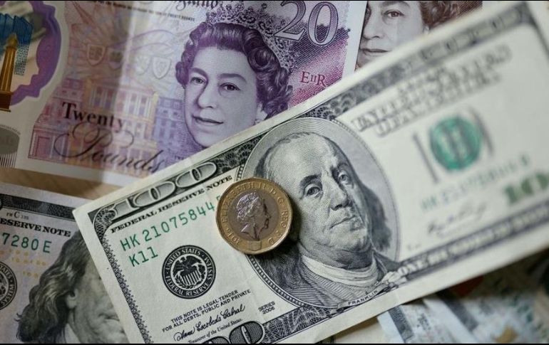 Es la primera vez en 37 años que la libra esterlina cae a un punto tan bajo frente al dólar estadounidense. GETTY IMAGES