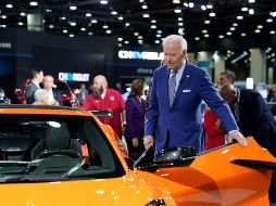 La visita de Biden dio un mayor perfil a la nueva y más pequeña versión del salón del automóvil de Detroit. AP/E. Vucci