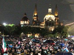 Tapatíos vuelven a llenar el Centro por el Grito de Independencia