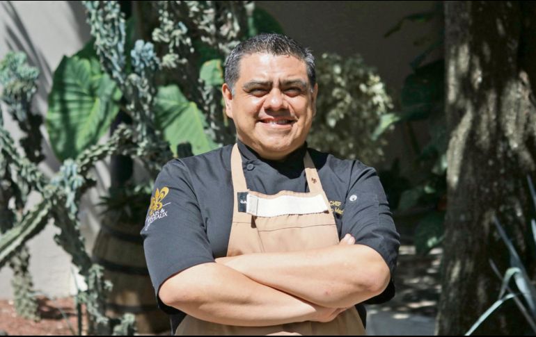 Eduardo Marín. El chef ha sido el titular de la cocina en La Antigua Casona desde 2014. ESPECIAL