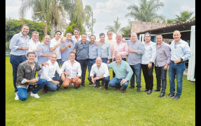 Héctor y sus amigos. GENTE BIEN JALISCO/Claudio Jimeno