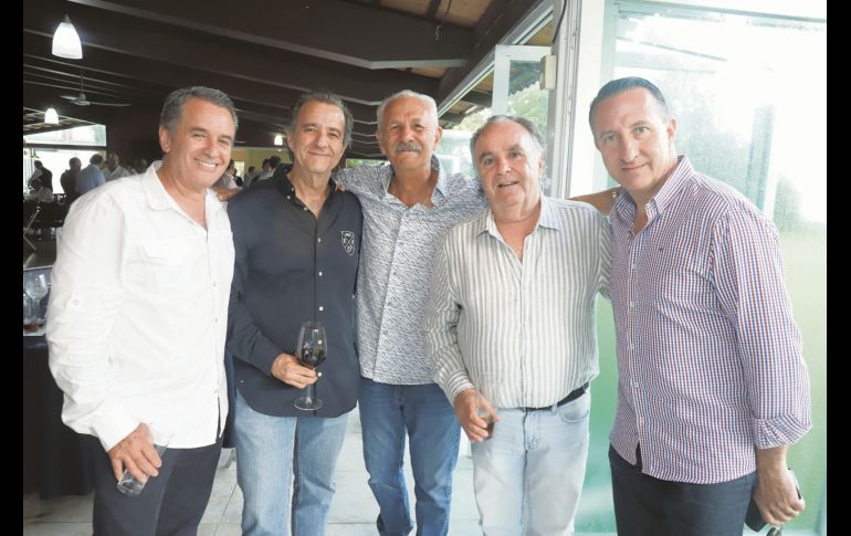 Eduardo González Guerra, Jorge González, Alejandro Campos, Fernando Robles y Alejandro Suro. GENTE BIEN JALISCO/Claudio Jimeno