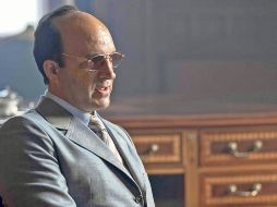 El actor, Antonio de la Vega, es un implacable “Luis Echeverría”, quien lleva las riendas del poder en esta temporada de la serie. CORTESÍA