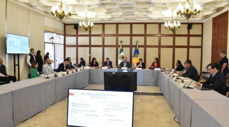 La nueva Ley de Movilidad fue presentada a los alcaldes durante la sesión extraordinaria de la Junta de Coordinación Metropolitana del Imeplan. ESPECIAL / Imeplan