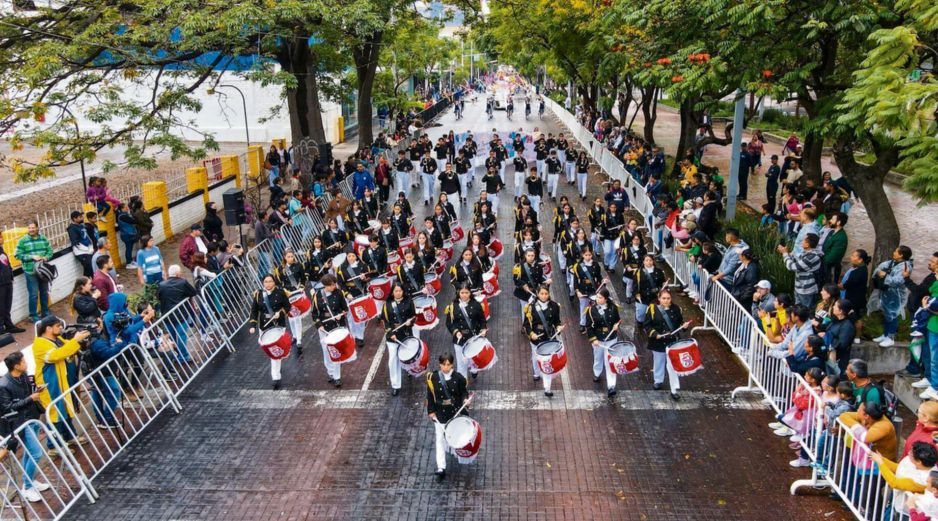 No faltaron los sonidos tradicionales en el desfile. EL INFORMADOR/ A. Navarro