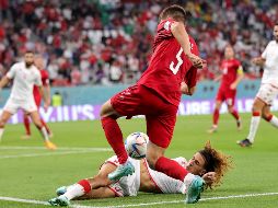 En un juego de muchos choques, daneses y tunecinos fueron incapaces de perforar las porterías de Aymen Dahmen y Kasper Schmeichel. EFE / F. Vogel