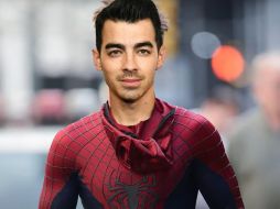 El cantante y actor Joe Jonas revela que pretendía ser Spider-Man en la película de 2012, la cual fue protagonizada por Andrew Garfield. ESPECIAL/FANART