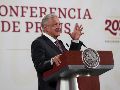 El grito, de un varón, se escuchó al fondo del Salón Tesorería donde López Obrador realiza su conferencia "mañanera". EFE / S. Gutiérrez