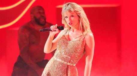 Los fans de Taylor Swift saben que la canción que ocupe el quinto lugar en sus álbumes es por lejos la más íntima y especial para ella. AFP/ JC Olivera