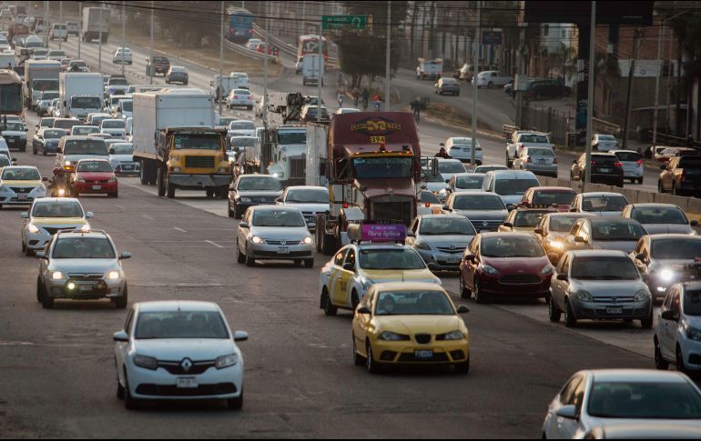 Jalisco es la Entidad federativa con menor número de vehículos regularizados, así como con la recaudación mínima, entre los 14 estados que forman parte de esta programa. EL INFORMADOR / ARCHIVO
