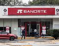 Las instituciones bancarias suspenderán sus operaciones al público este lunes 12 de diciembre. SUN/ARCHIVO