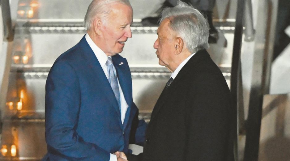 El presidente de Estados Unidos, Joe Biden, llegó anoche a México al Aeropuerto Internacional Felipe Ángeles (AIFA), dode fue recibido por su homólogo Andrés Manuel López Obrador (AMLO). AFP