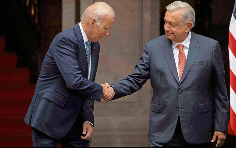 El presidente de Estados Unidos, Joe Biden, se mostró muy agradecido con el presidente López Obrador por acoger a todos aquellos migrantes que no cumplan con los requisitos legales para cruzar la frontera. AFP/ARCHIVO