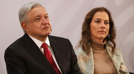 Aclaró el Presidente que no por haber cancelado la Oficina de la Memoria Histórica, del cual su esposa Beatriz Gutiérrez Müller era presidenta honoraria, dejó de tener trabajo. NOTIMEX / ARCHIVO