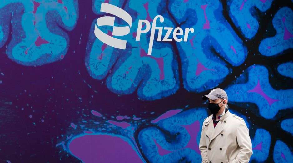 En 2023, Pfizer espera que su cifra de ingresos se reduzca por las menores ventas de vacunas y medicamentos anticovid. AP/ARCHIVO