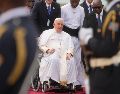 "Sí, África está en crisis y también sufre la invasión de los explotadores", afirmó el Papa Francisco. AP/ G. Borgia
