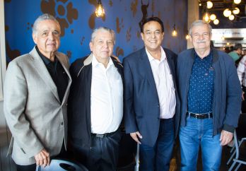 Chava Cosío con Ex compañeros legisladores federales José Núñez, Jaime Aceves y Enrique Villa. CORTESÍA