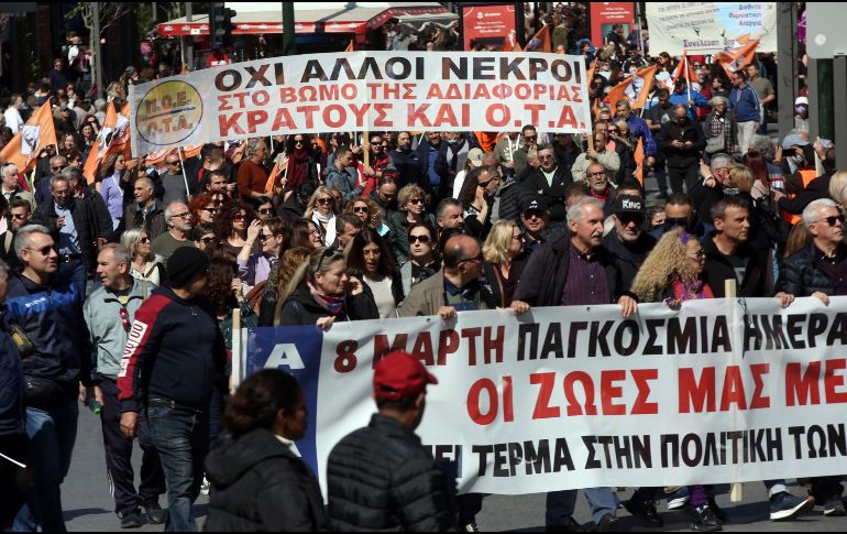 La tragedia ferroaviaria ha generado masivas protestas en varias partes de Grecia. EFE/O. Panagiotou