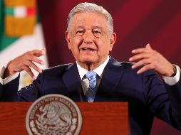 López Obrador aseguró que también acudirán a Palacio Nacional el director de la CFE y técnicos para dar detalles de la planta de Peñasco. EFE/I. Esquivel