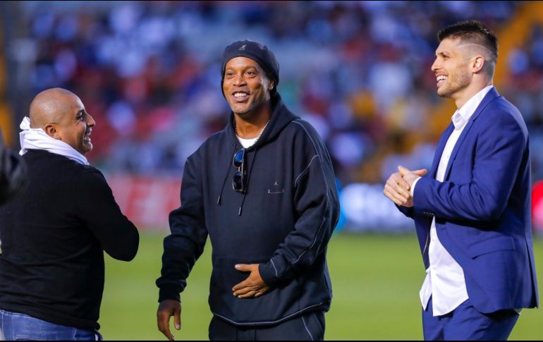 Ronaldinho hizo un llamado de paz a la afición del Querétaro. IMAGO7