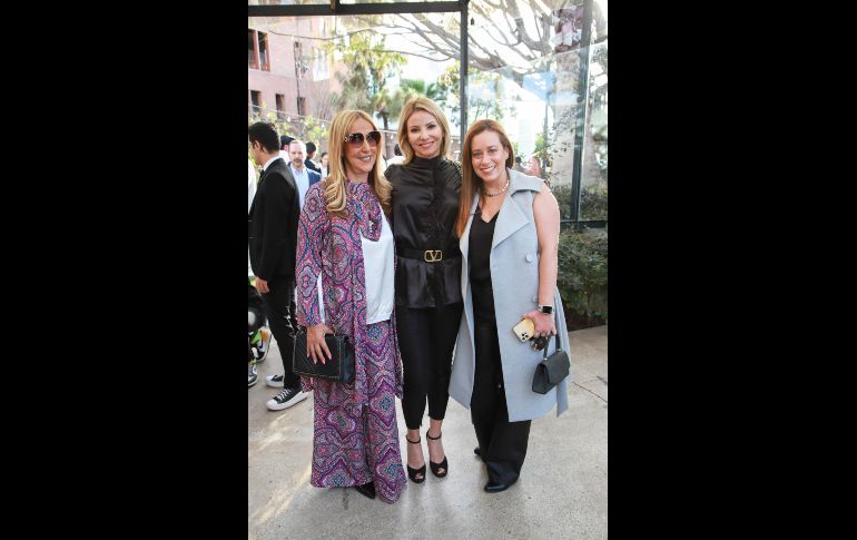 Gaby Enriquez,  Adriana Cueva y Lorena Fernández. GENTE BIEN JALISCO/Tony Martínez