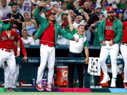 La increíble actuación de México, además de generar respeto por parte de los aficionados y rivales, dejó para los peloteros mexicanos una importante ganancia económica. AFP / ARCHIVO