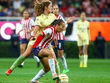 Los duelos entre América y Chivas femenil suelen terminar acompañados de muchos goles y buen espectáculo. IMAGO7