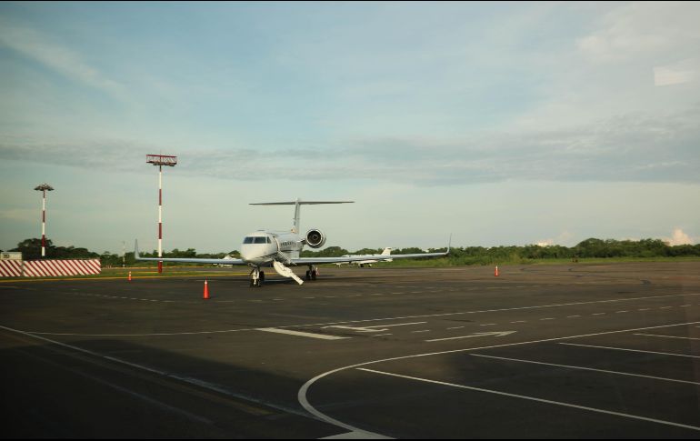 La competencia es directa con el aeropuerto de Puerto Vallarta que, hasta este momento, capta el turismo que viaja a Bahía de Banderas desde el extranjero. EL INFORMADOR / ARCHIVO