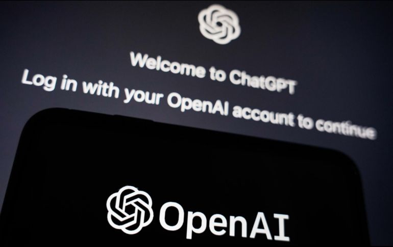La demanda a OpenAI llega luego de que ejecutivos y expertos en tecnología pidieran que se detenga el desarrollo de sistemas de IA más avanzados que ChatGPT. EFE / W. Hao