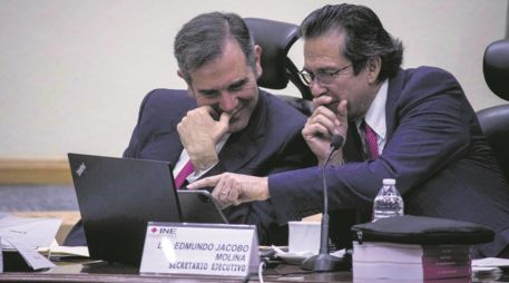 Lorenzo Córdova y Edmundo Jacobo terminaron su labor en el INE, por lo que podrían ser investigados, según Gobernación. SUN