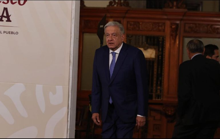 El Presidente López Obrador refirió que la cantidad determinada por la UIF como reparación del daño debería ser recalculada. SUN/C. Mejía