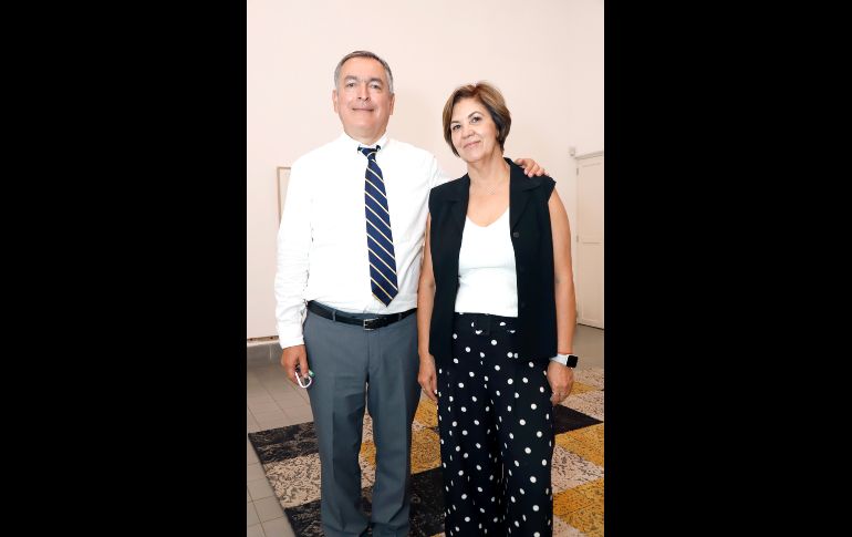 Carlos Ochoa y María Teresa Barba. GENTE BIEN JALISCO/ Claudio Jimeno