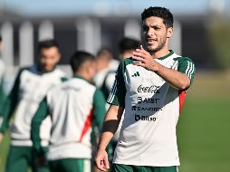 El delantero de la Selección Mexicana lleva 6 partidos consecutivos sin ser convocado con los Wolves. IMAGO 7
