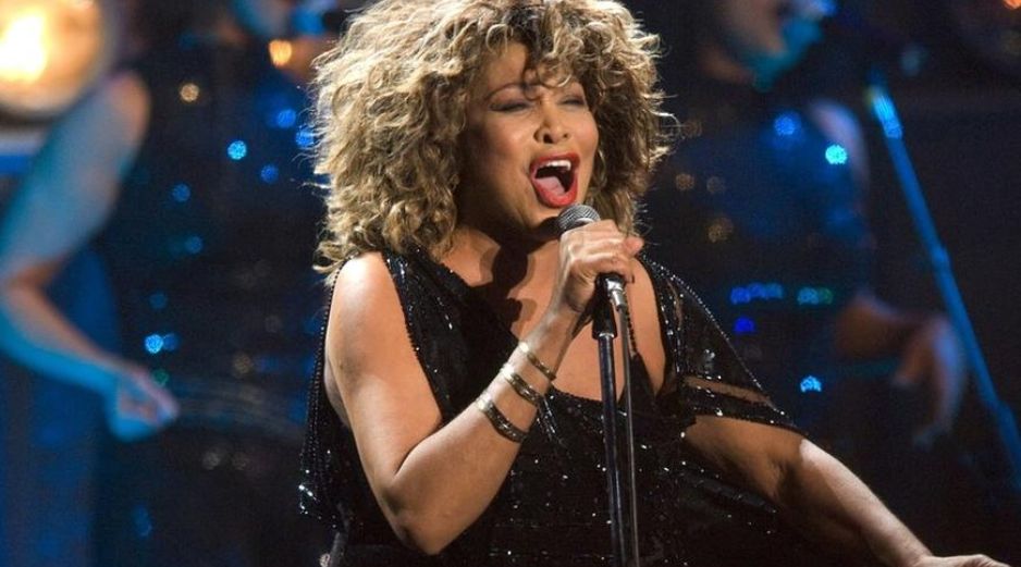 Tina Turner hizo un acto de valentía cuando, en 1981, contó su historia de maltrato. GETTY IMAGES