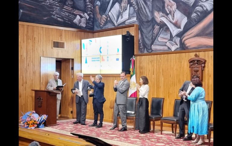 El jurado, en representación de la presidenta de éste, Soledad Álvarez, destacó que el premio le fue otorgado al autor mexicano por ser una obra de gran fuerza innovadora en el panorama de las letras hispánicas. EL INFORMADOR / K. El jurado, en representación de la presidenta de éste, Soledad Álvarez, destacó que el premio le fue otorgado al autor mexicano por ser una obra de gran fuerza innovadora en el panorama de las letras hispánicas. EL INFORMADOR / K. Esparza