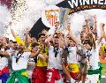 Por séptima ocasión, el Sevilla se corona en la Europa League. AP/Petr Josek