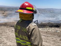 El gobernador de Jalisco informó que el incendio en el vertedero Los Laureles ya está confinado sin riesgo de propagación. ESPECIAL/PC Jalisco