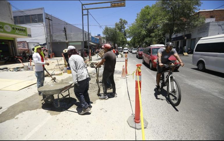 La ciclovía confinada en Avenida Javier Mina será desde Presa del Laurel hasta Belisario Domínguez.  EL INFORMADOR/ C. Zepeda