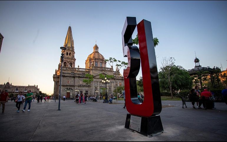 La escultura del 5J fue instalada por colectivos de la sociedad civil en memoria de las víctimas de desaparición forzada el 5 de junio de 2020. ESPECIAL