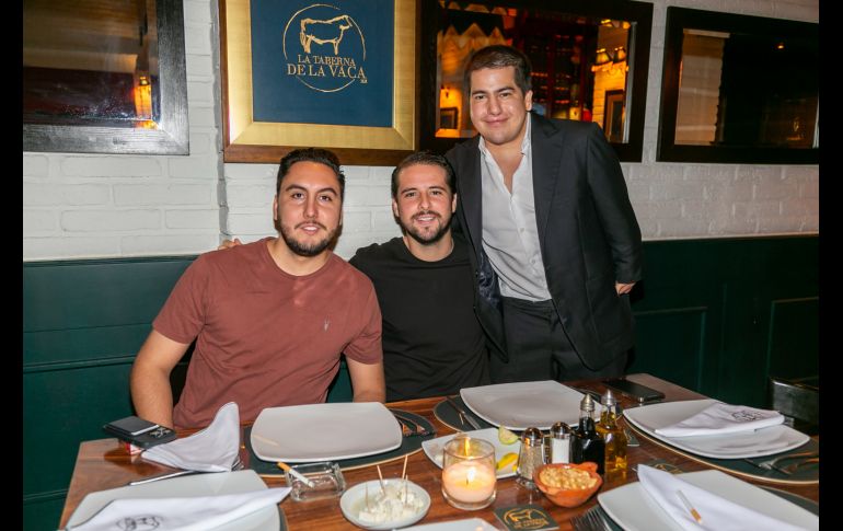 Sebastián Gracidas, Eduardo Muñoz y José Romero. GENTE BIEN JALISCO/ Jorge Soltero