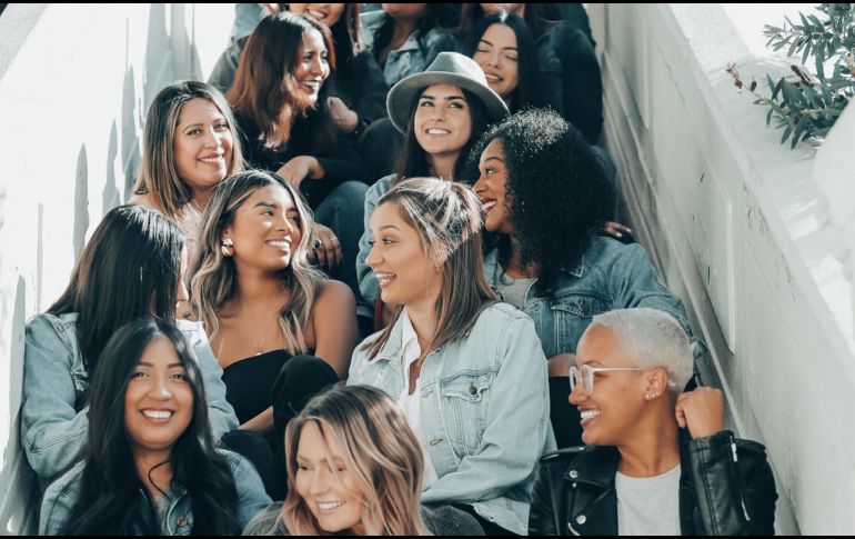 La distancia entre el nivel educativo y el empoderamiento económico de las mujeres sigue siendo enorme, pese a que tienen más formación que nunca. ESPECIAL/Unsplash