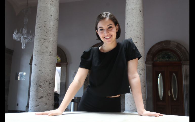 En entrevista con EL INFORMADOR, la pianista –que celebró su cumpleaños justo ayer 14 de junio– asegura que “la OFJ es especial para mí, con ellos toqué cuando era muy pequeña y por eso no sólo es un honor tocar con músicos que me inspiran