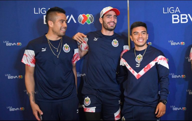 Buen ambiente de compañerismo es el que hay entre los jugadores de Chivas. IMAGO7/Archivo