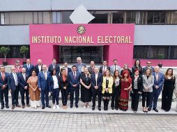 Ayer se reunieron gobernadores de la Conago con consejeros y representantes del INE. ESPECIAL