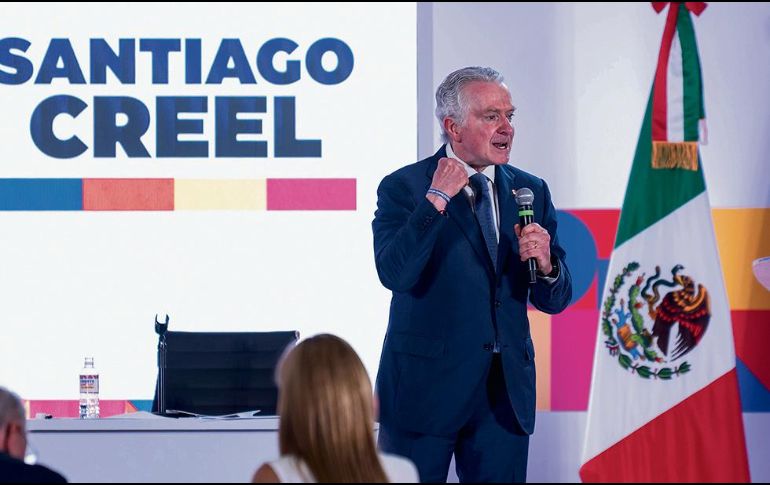 Santiago Creel Miranda declinó en su aspiración a la candidatura presidencial por el Frente Amplio por México. EFE/ M. Sierra
