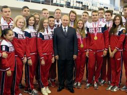 Putin también criticó el comercialismo del deporte y advirtió que los movimientos alternos a las instituciones actuales serán 